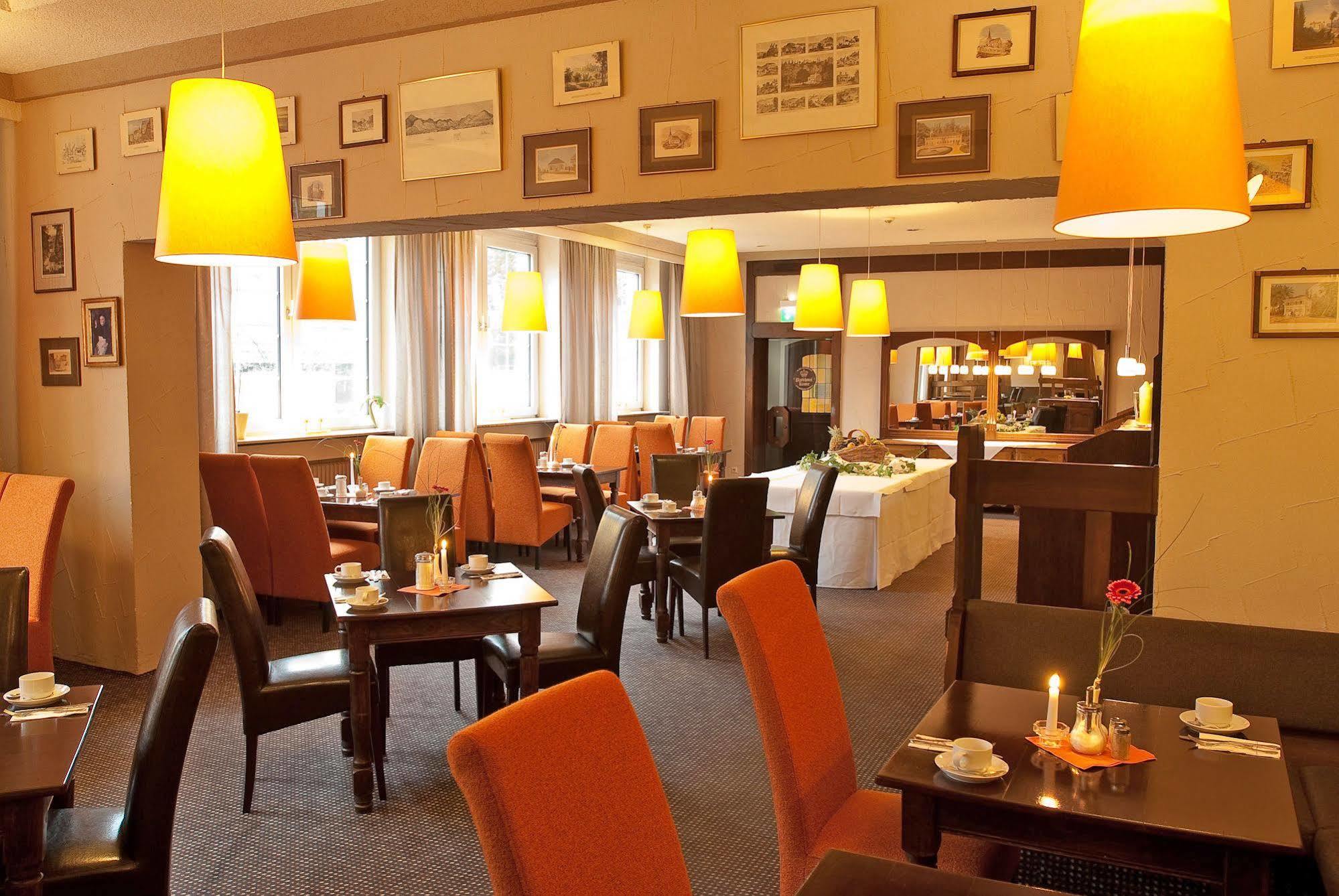 Parkhotel Krone 4*